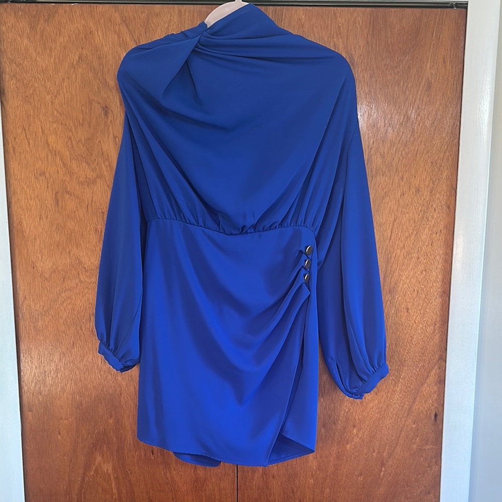 Zara - Short wrap jumpsuit - Picture 2 of 10
